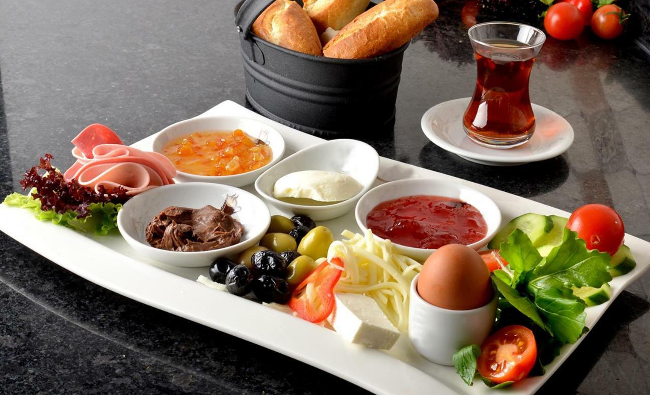 Karamans Sirkeci Suites Hotel Estambul Exterior foto